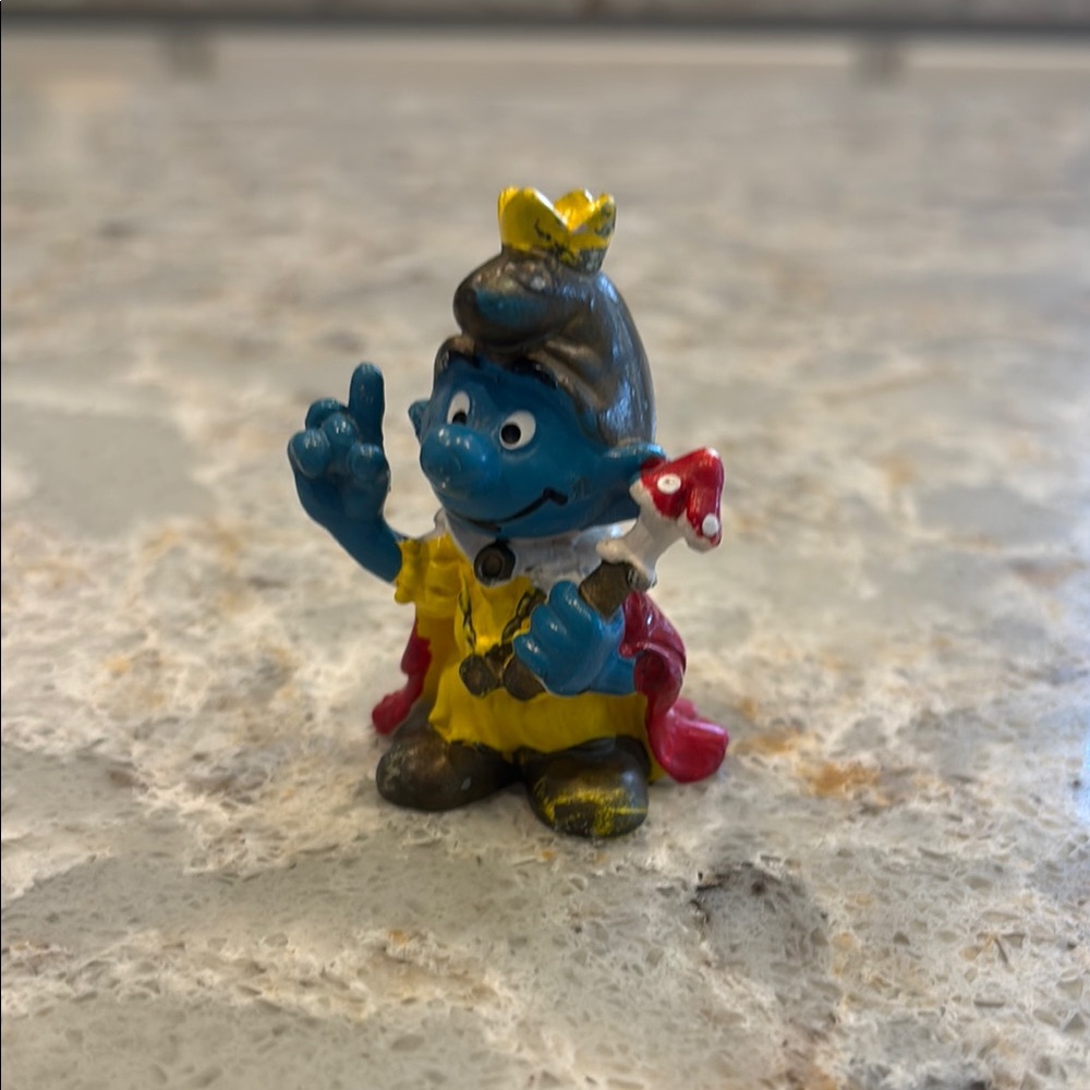 Vintage Emperor Smurf by Schleich 1978 wearing fine cloths and gold crown